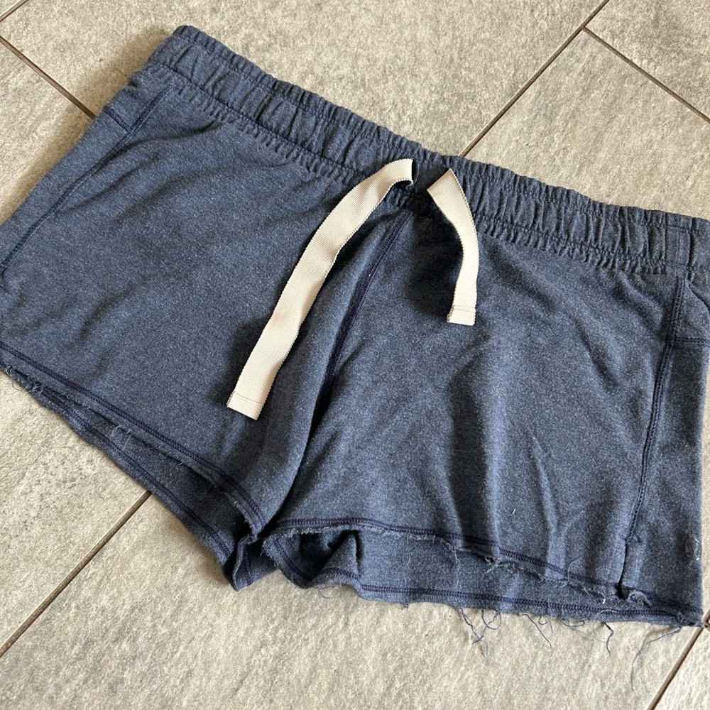 Lululemon lounge shorts